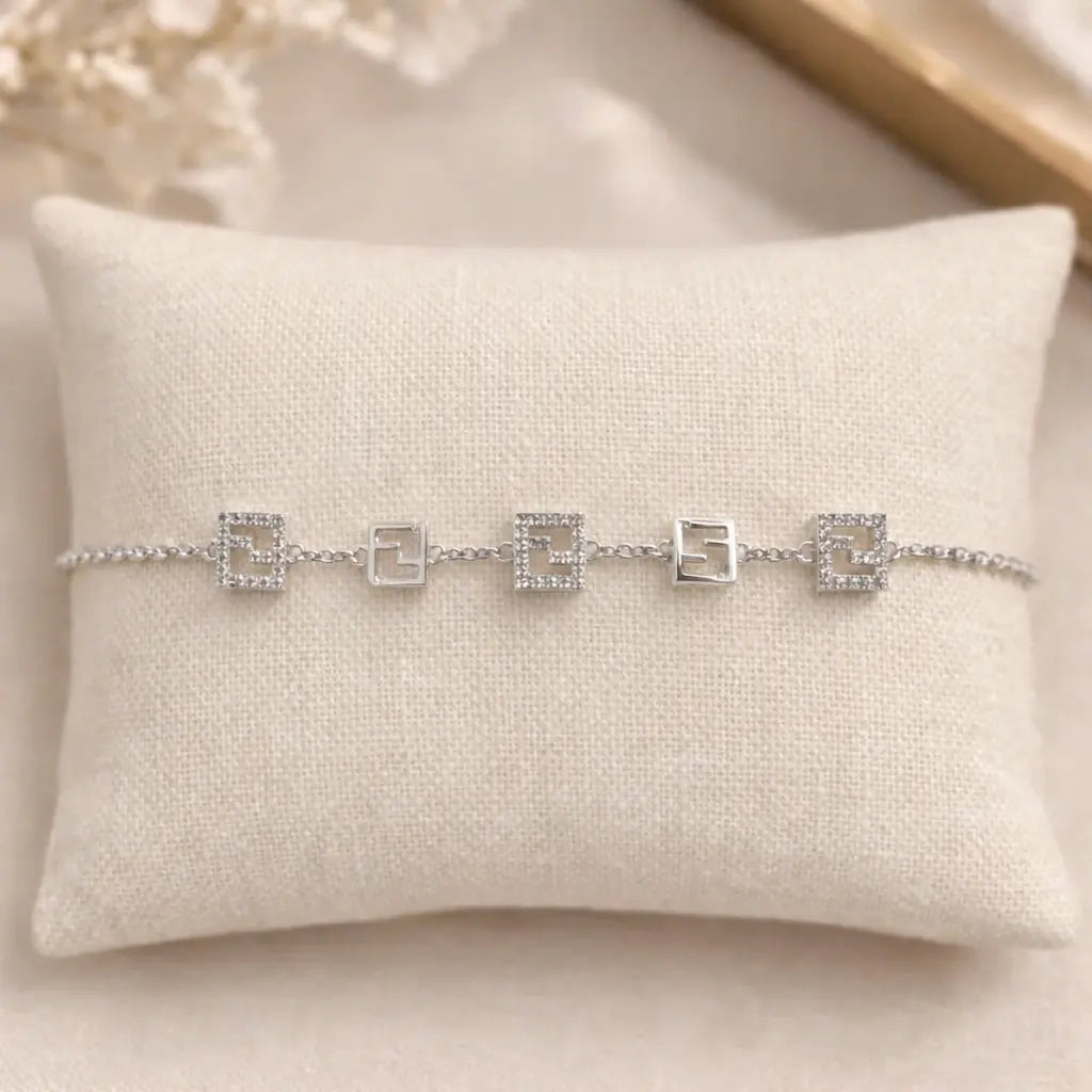 Premium Korean Design Silver Tone Dainty Bracelet – Long Lasting & Anti-Tarnish l Perfect Everyday Jewellery l Pack of 1
