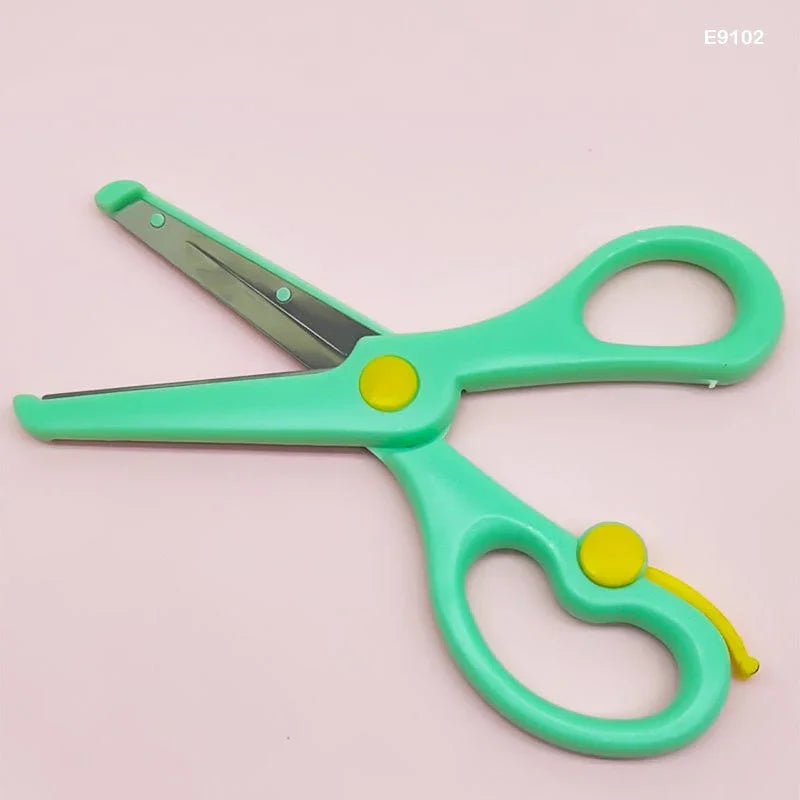1Pc Children Scissor        Code  E9102
