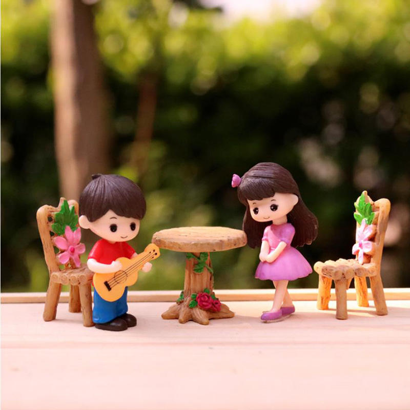 Miniature Cute Couple For Guitar Boy (2pcs) Pack of 1