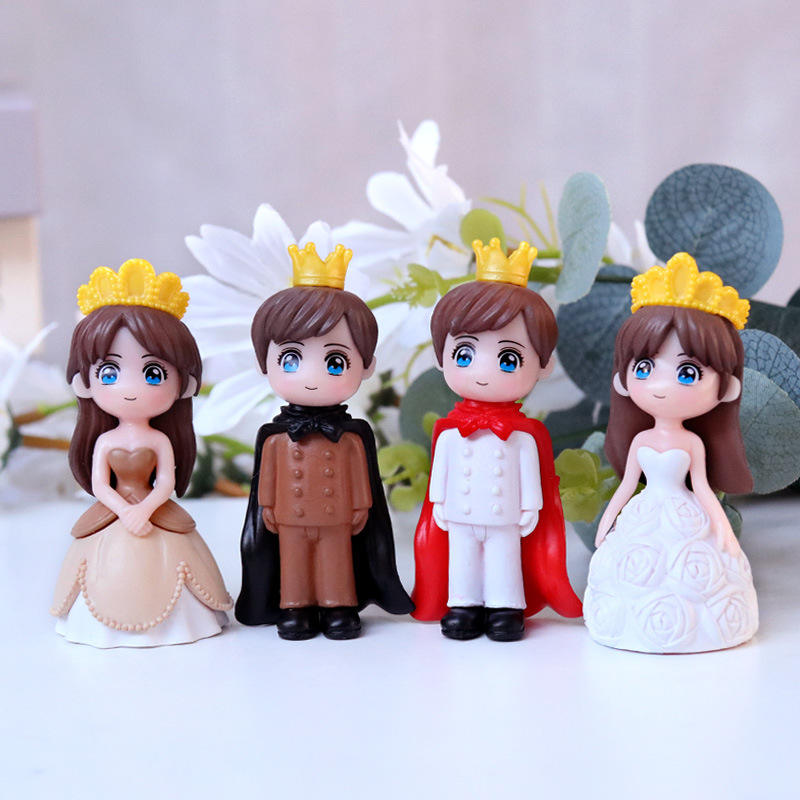 Miniatures King & Queen (2pcs) Pack of 1