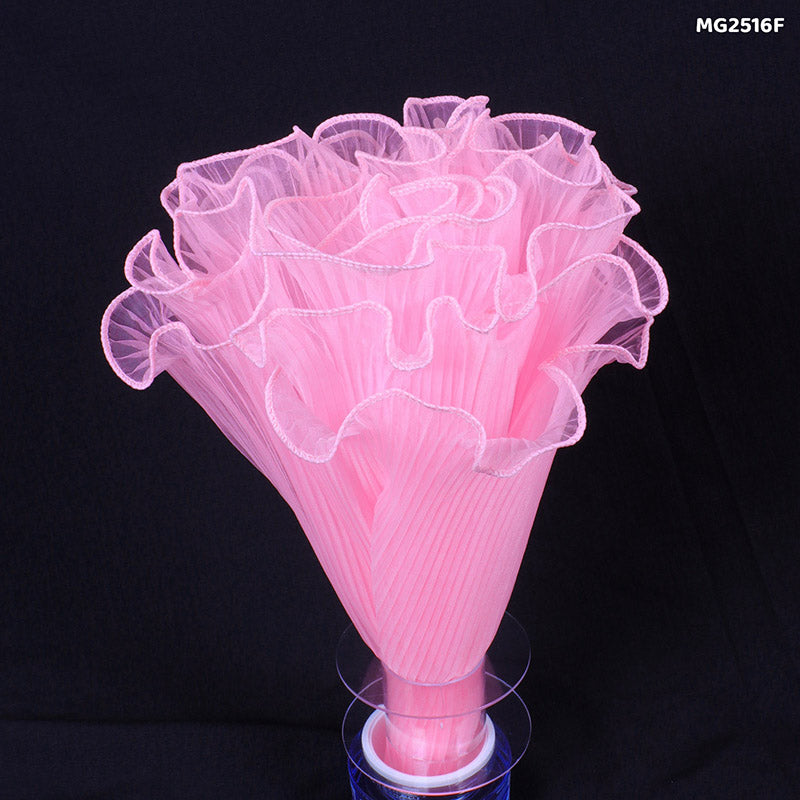 Pink Wrinkled Net Wrapping Paper with Border