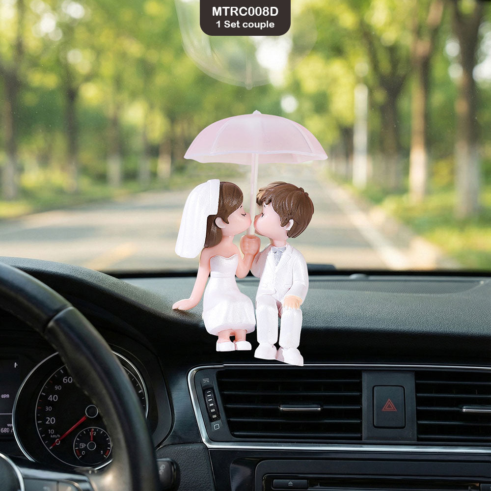Miniature Model Couple Figurine (Design 4)
