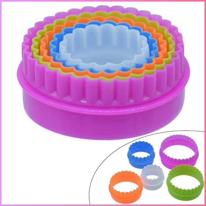 Round Clay Model Plastic l  Pack of 1 contains 5 pcs