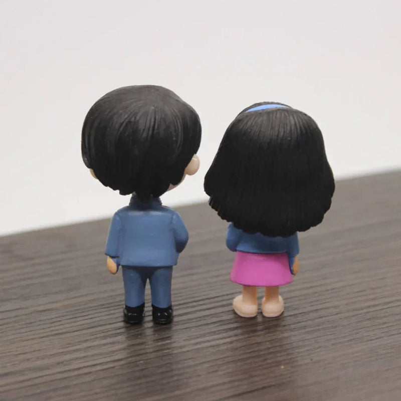 Miniatures Models  Mini Couple Cute Boy & Girl (2pcs) Pack of 1