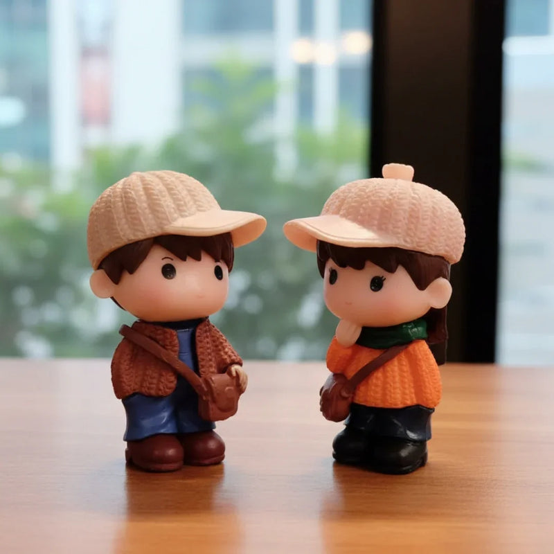 Miniature Model Winter Outfit Couple (2pc) Pack of 1