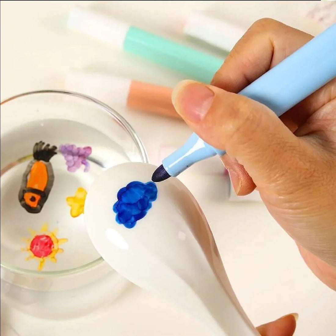 Colourful Floating pen - Pack of 8 pens