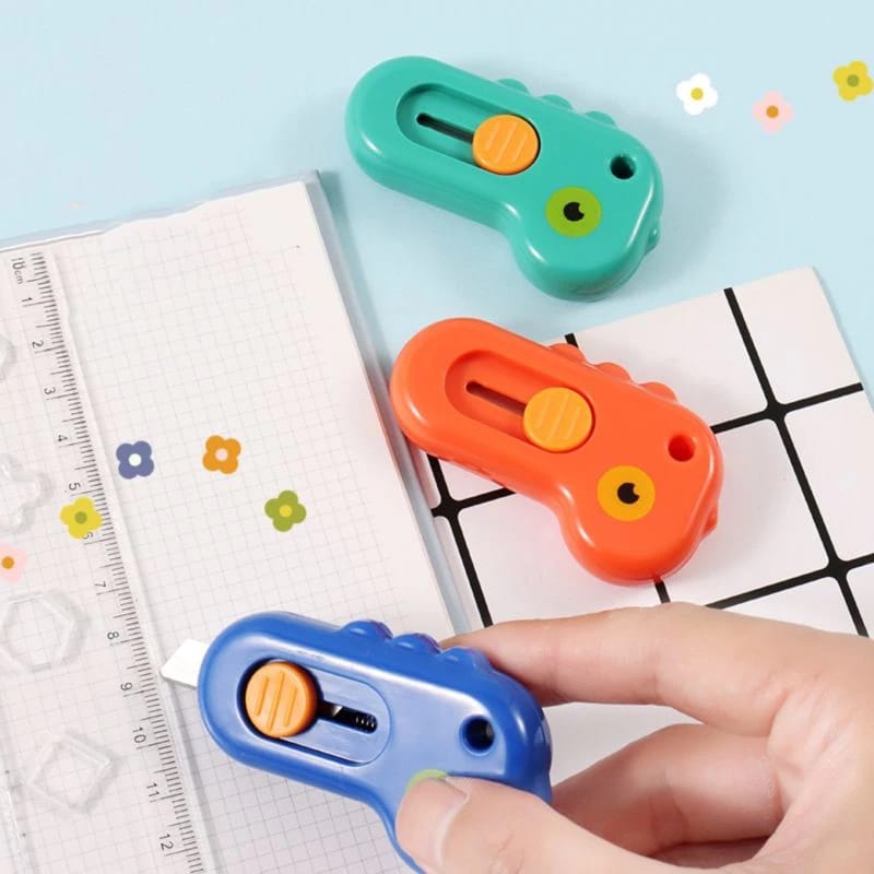 Cute mini  Dino cutter l Pack of 1 cutter l Paper cutter