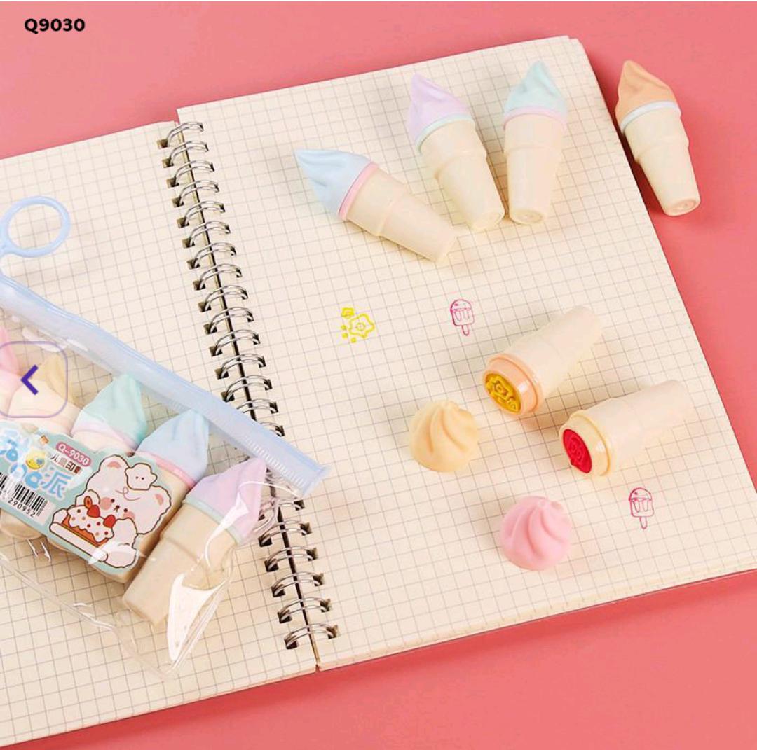 Q9030 Ice Cream Stamper 6Pc