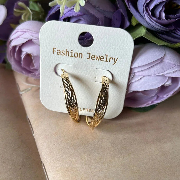 Gold-Plated Textured Hoop Earrings – Elegant & Stylish