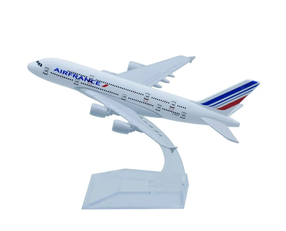Aircraft Model Small – Air France – AMSAIRFRA
