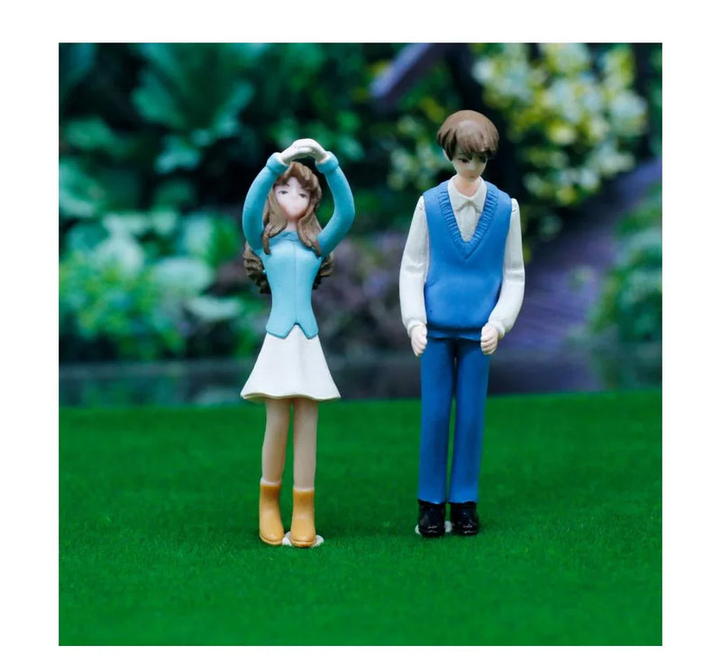 Miniature Model Couple Set Blue & White C0871-1 To 2 C0871-1-2