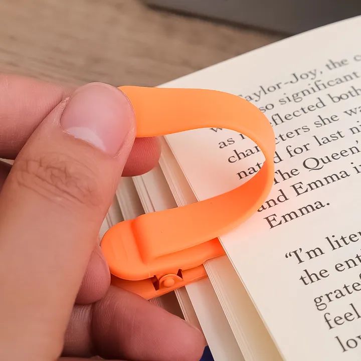 Silicone Smart Bookmark Clip – Automatic Page Holder for Books, Journals & Notebooks | Pack of 3