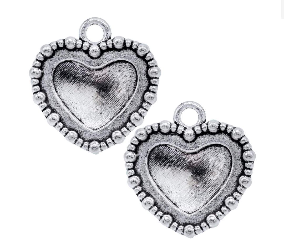 Antique Heart Metal Craft Fittings – Set of 2 | Vintage DIY Embellishments