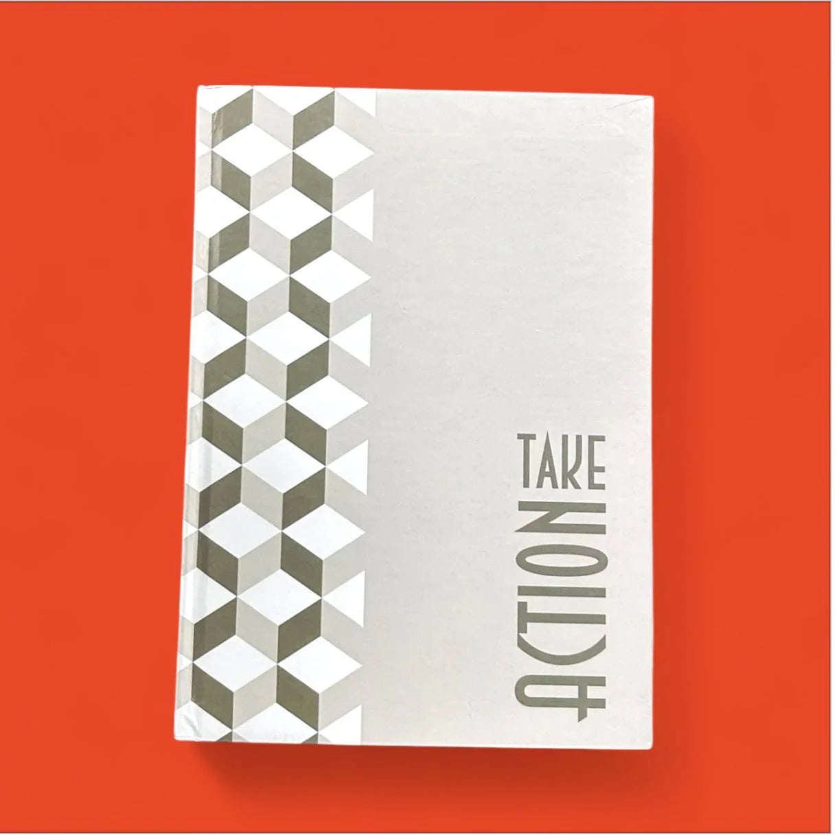 Aesthetic Diary of Inspirational Quotes and Vibrant Designs  I Contain 1 Unit I Undated New Year Journal