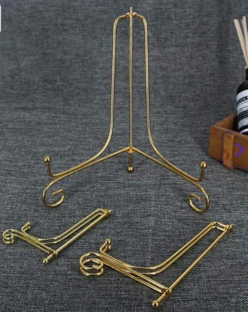 Elegant Display Stand Frame for Showcasing Your Treasures i Metal easel stand