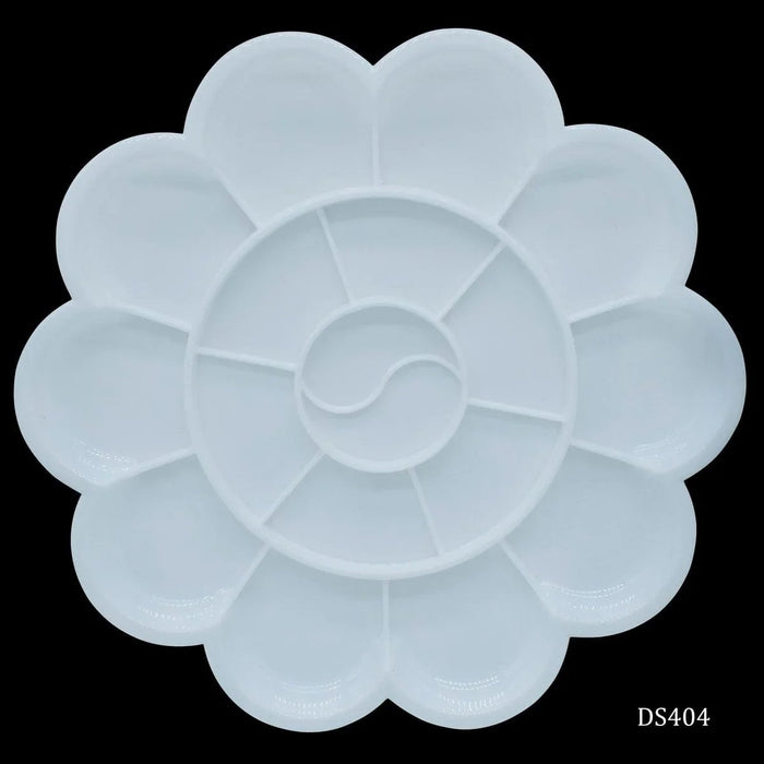 Add a Touch of Artistry with Our Round Flower Medium Colour Mixing Plate DS404