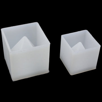 Silicone Mould Pyramid  2PSet 30MM 1 40MM 1 SMCP00