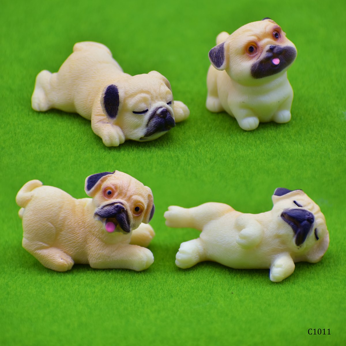 jags-mumbai Miniature Miniature Model Dog Yellow 4Pcs Set (C1011-1/2/3/4)