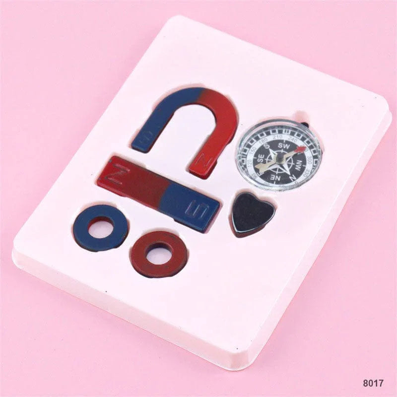 MG Traders Magnet Sheet & Buttons 8017 Magnet Game With Compass 6Pcs