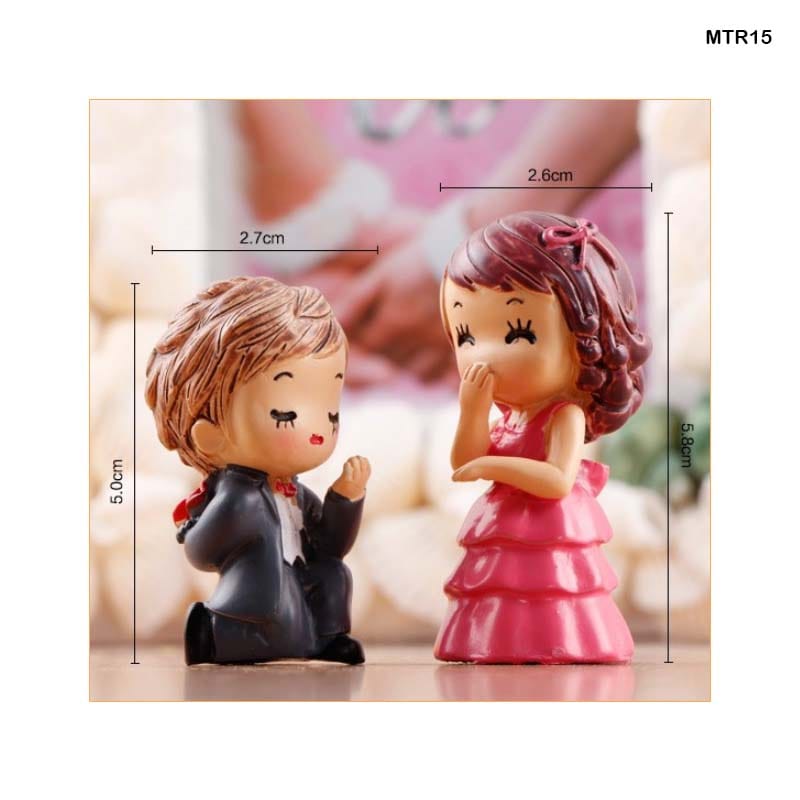 MG Traders Miniature Miniature Model Mtrc15 1 Set Of Couple