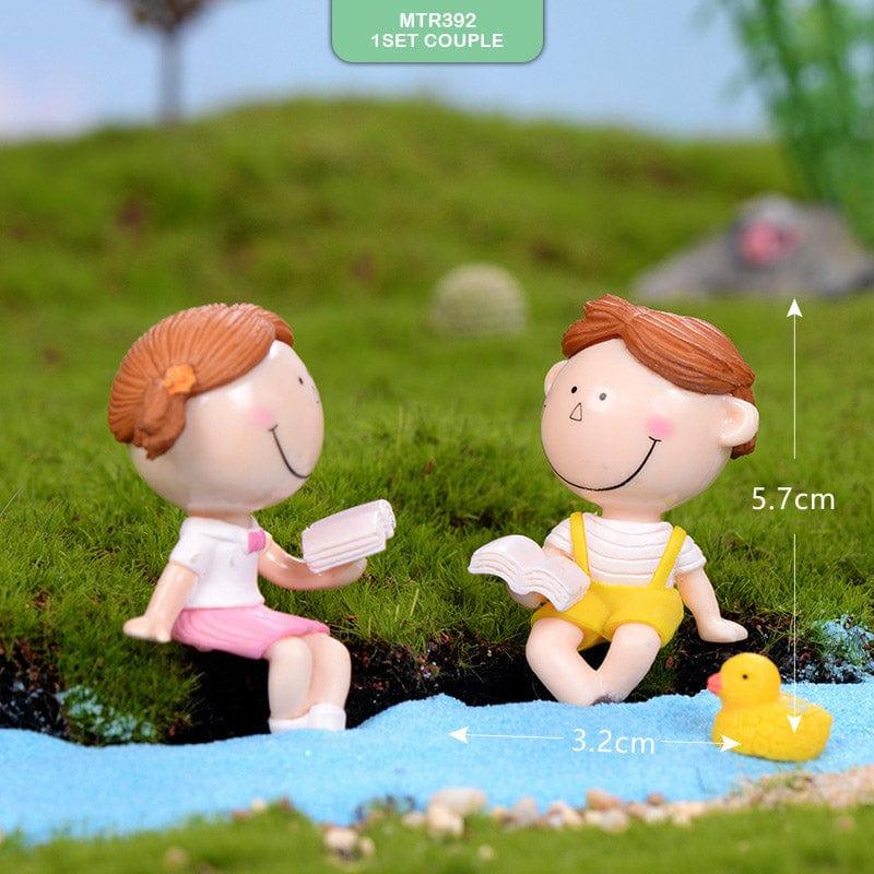MG Traders Miniature Miniature Model Mtrc392 1Set Couple