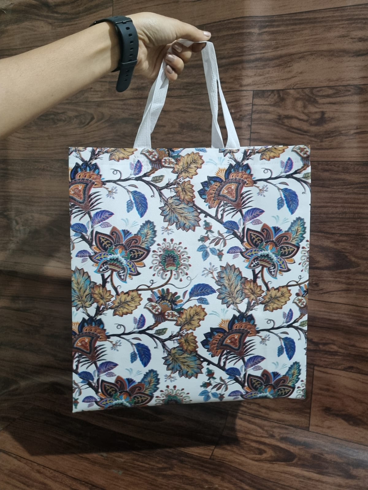 Mumbai market Gift Boxes & Paper Bags loop-m1 (P2) Medium Loop Handle Printed Shopping Bags size-36x33x12cm