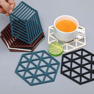 Colourhouse COASTER Premium Hexagon shaped Heat Insulation Silicon Coaster- single piece