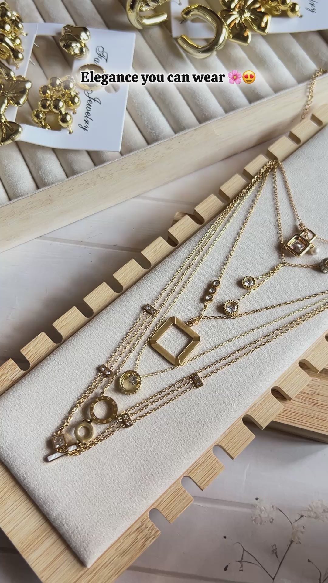 Korean Inspired Golden Tone Dainty Neckpiece | Long Lasting Anti-Tarnish Jewellery l Perfect Everyday Jewellery l Pack of 1