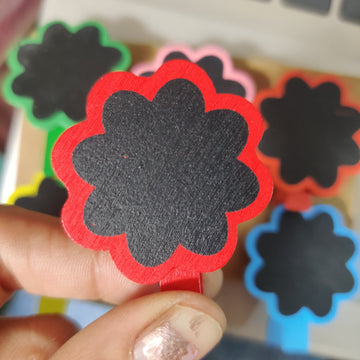 Flower shaped Mini Colorful Black Board with Clip 6pcs - Perfect for Notes and Reminders