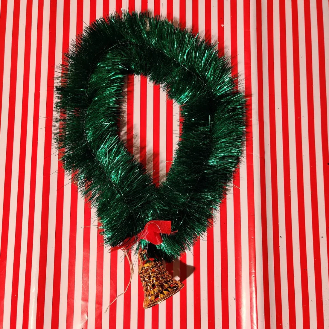 chirag plastic Decoration Supplies Copy of Christmas Tree Decoration-Green shining  round Garland with bell